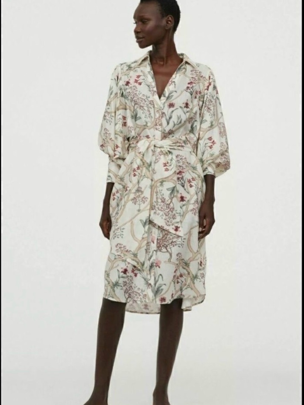 Johanna Ortiz x H&M Cream Floral Tie-Waist Shirt Robe